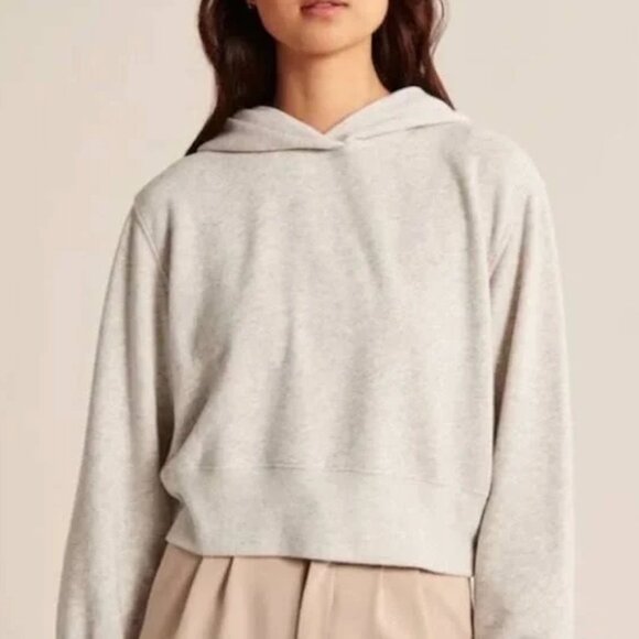 Abercrombie & Fitch Wedge Crossover Hoodie - Picture 2 of 4